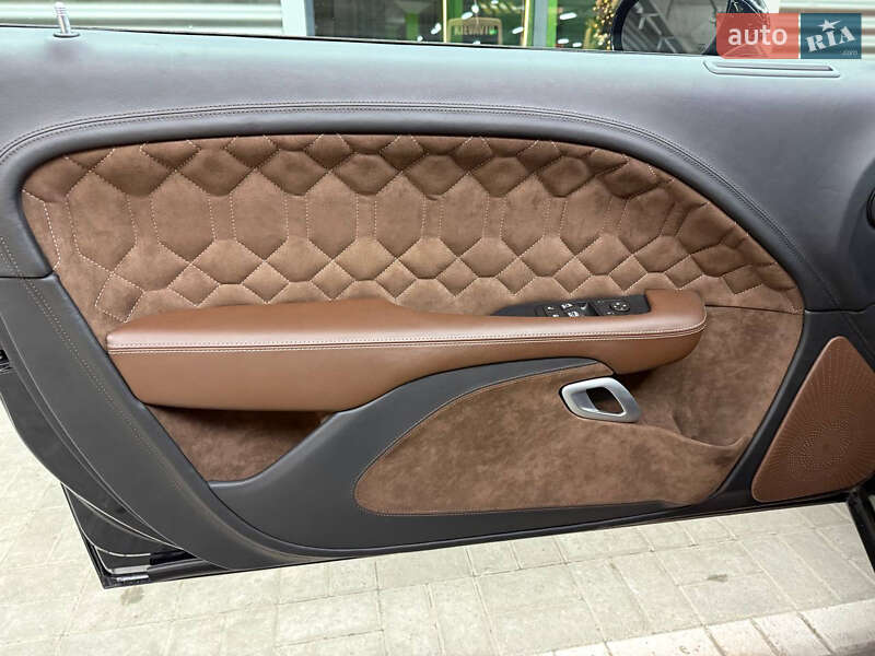 Купе Dodge Challenger 2016 в Киеве фото 11 Купе Dodge Challenger 2016 в Киеве