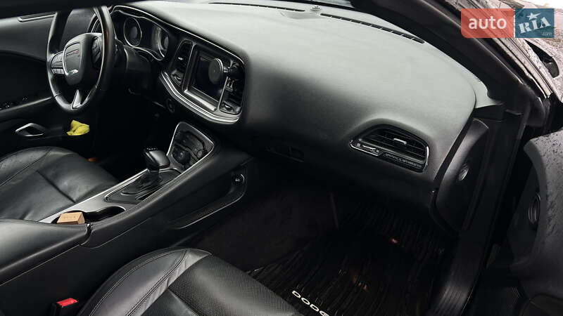 Купе Dodge Challenger 2018 в Тернополі фото 22 Купе Dodge Challenger 2018 в Тернополі