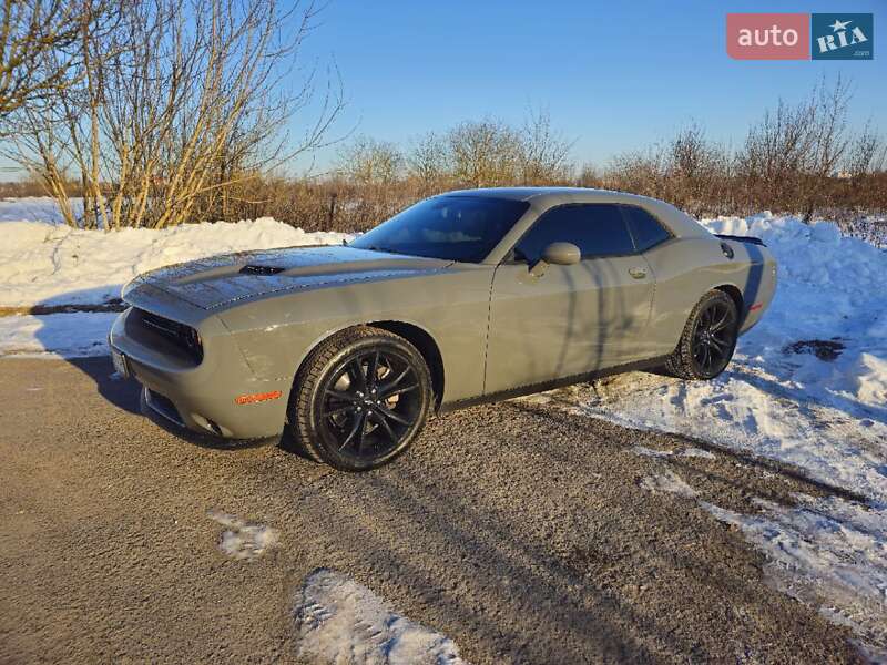 Dodge Challenger 2018