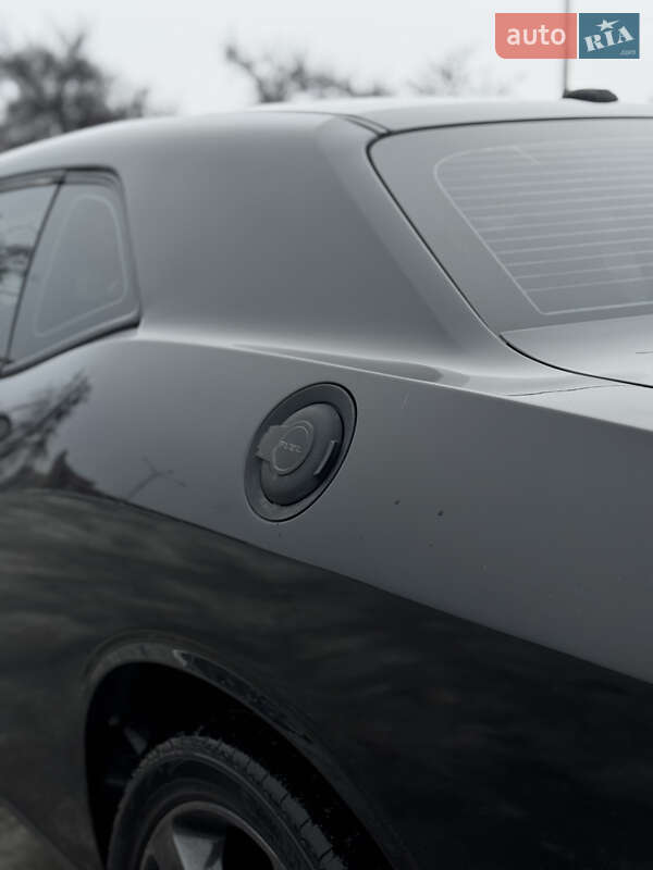 Купе Dodge Challenger 2015 в Києві фото 11 Купе Dodge Challenger 2015 в Києві