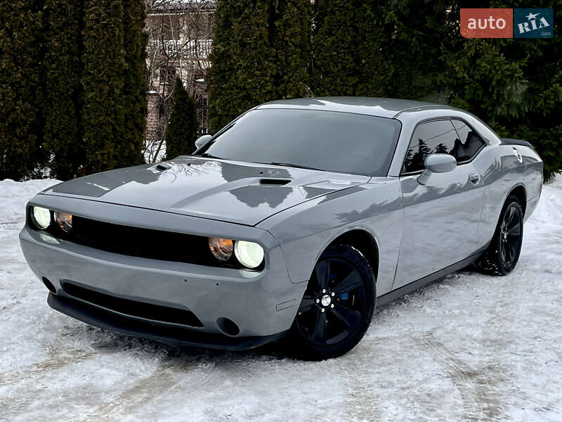 Купе Dodge Challenger 2013 в Ивано-Франковске фото 12 Купе Dodge Challenger 2013 в Ивано-Франковске