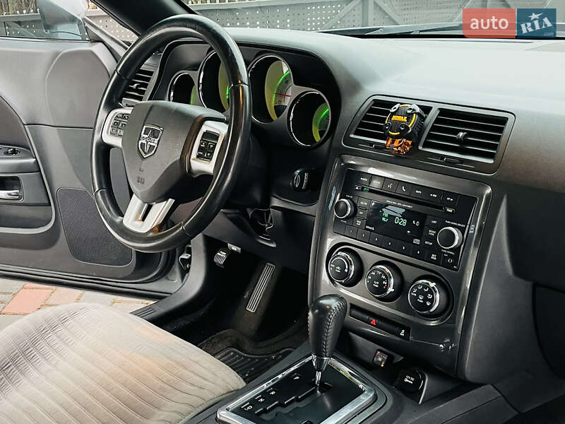 Купе Dodge Challenger 2013 в Ивано-Франковске фото 27 Купе Dodge Challenger 2013 в Ивано-Франковске