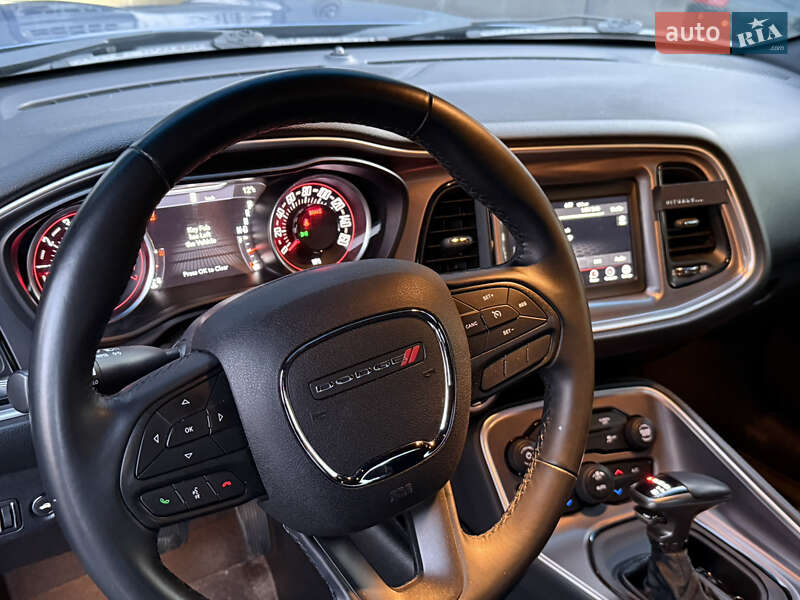 Купе Dodge Challenger 2020 в Львові фото 6 Купе Dodge Challenger 2020 в Львові