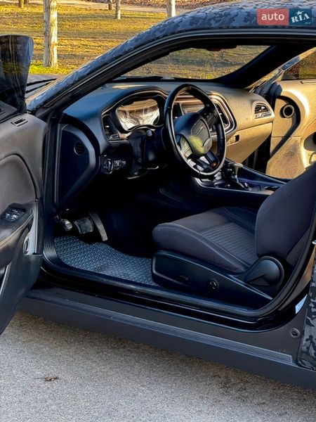 Купе Dodge Challenger 2014 в Дніпрі