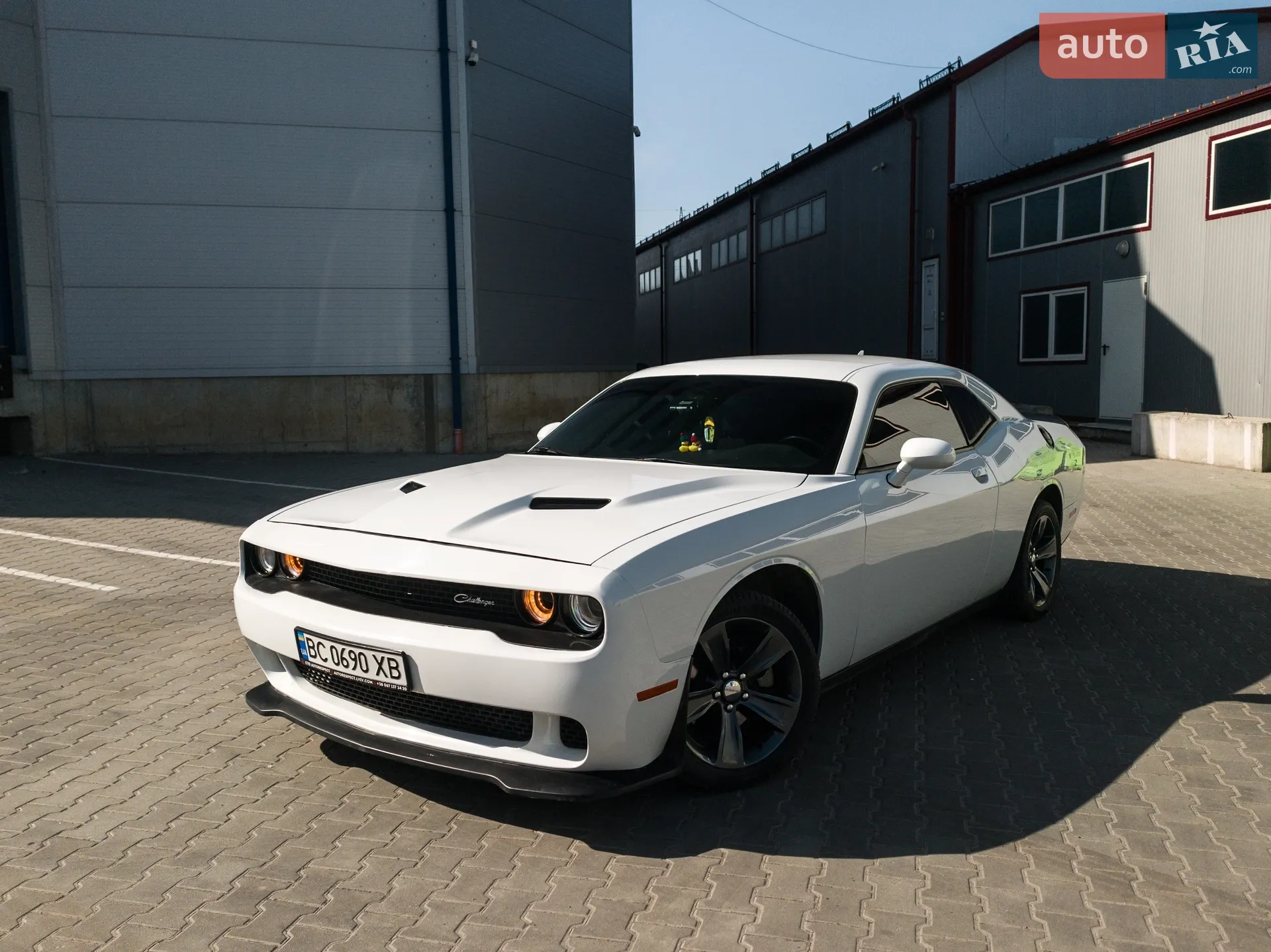 2021 Dodge Challenger - мініатюра 3
