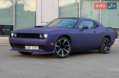 Купе Dodge Challenger 2017 в Киеве