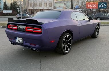 Купе Dodge Challenger 2017 в Киеве