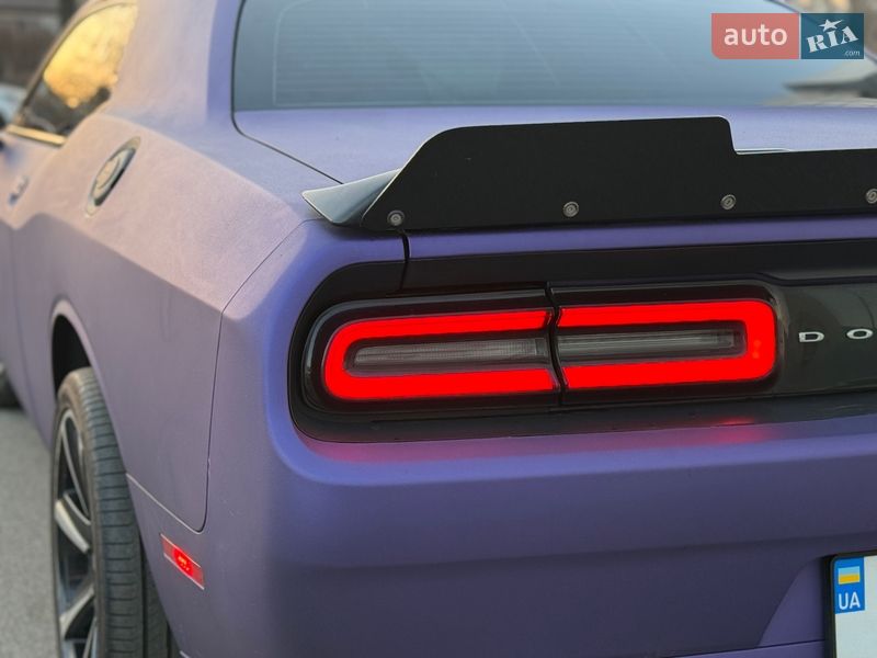 Купе Dodge Challenger 2017 в Киеве фото 10 Купе Dodge Challenger 2017 в Киеве