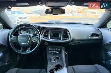 Купе Dodge Challenger 2017 в Киеве
