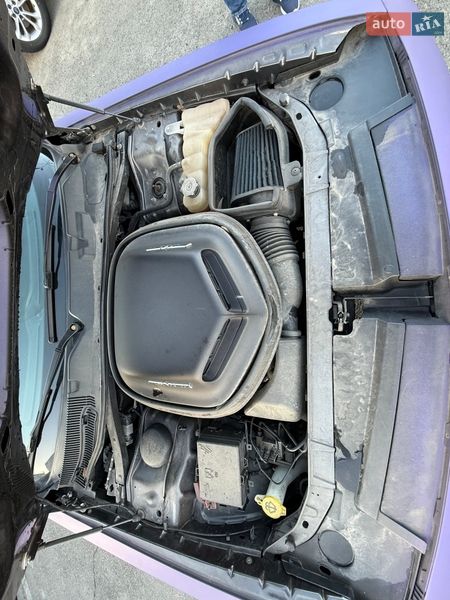 Купе Dodge Challenger 2017 в Киеве фото 27 Купе Dodge Challenger 2017 в Киеве