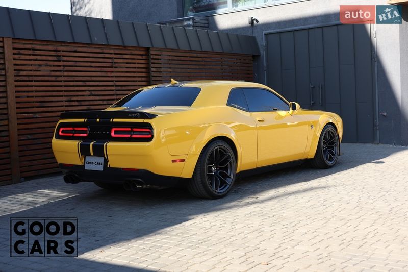 Купе Dodge Challenger 2017 в Одессе