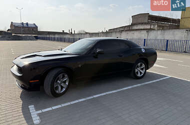 Купе Dodge Challenger 2019 в Тернополі