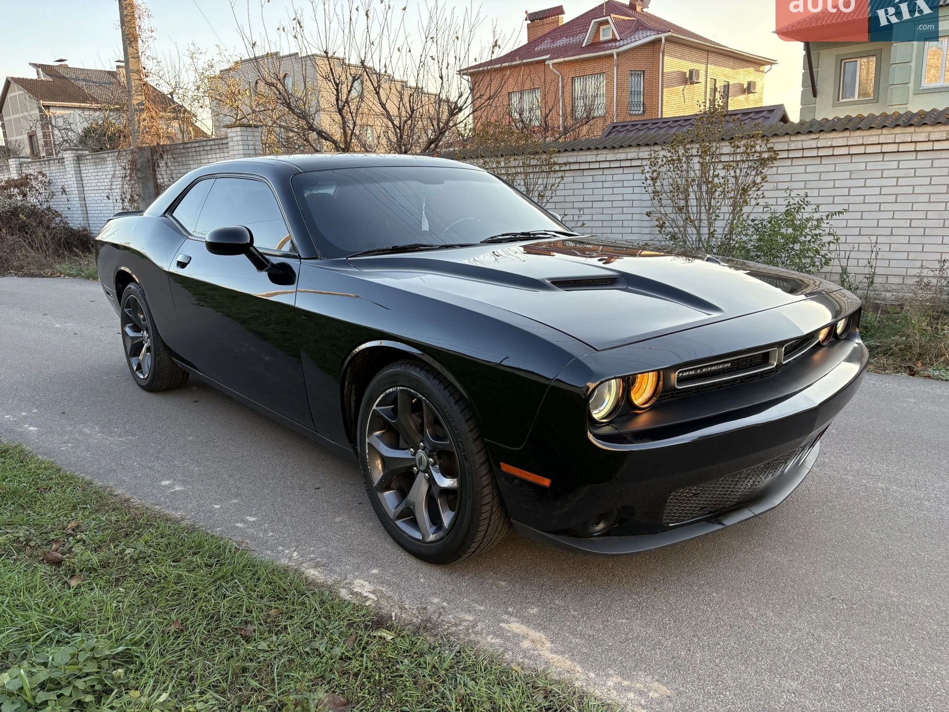 2017 Dodge Challenger - мініатюра 3