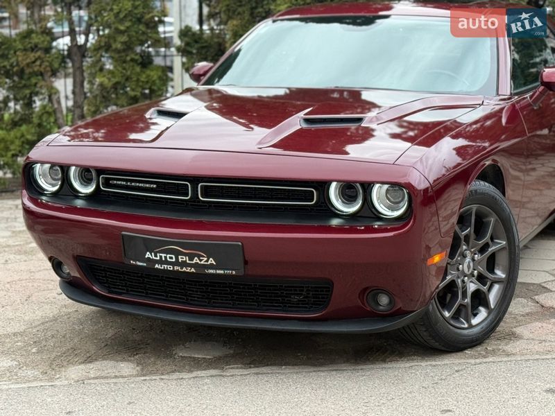 Купе Dodge Challenger 2018 в Одессе
