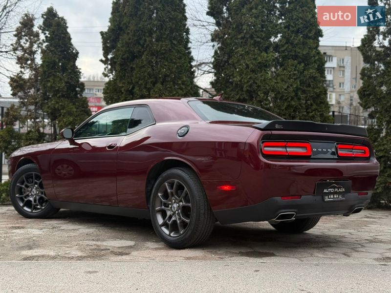 Купе Dodge Challenger 2018 в Одессе