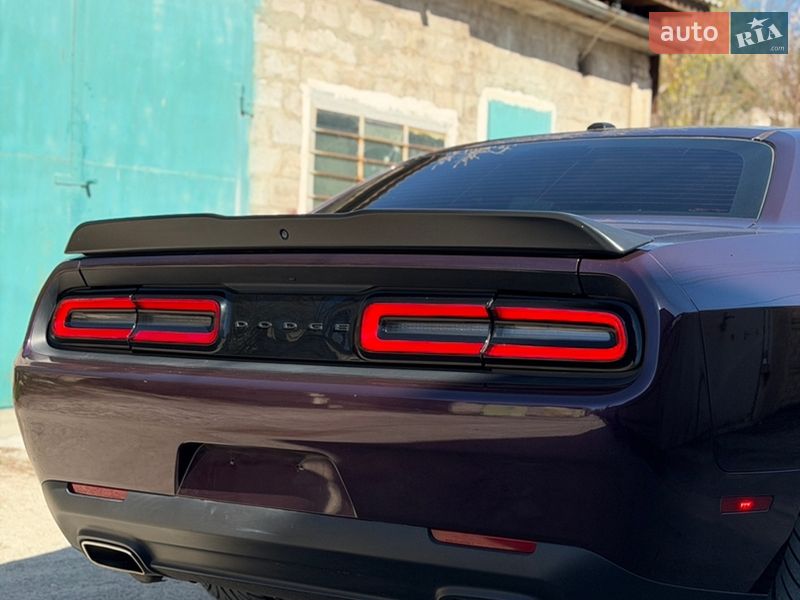 2022 Dodge Challenger, VIN 2C3CDZAG4NH151688:plate — фото 1 (autoria)