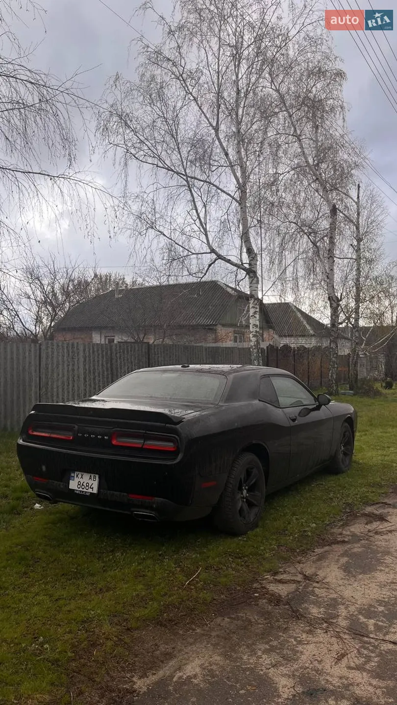 2019 Dodge Challenger - мініатюра 2