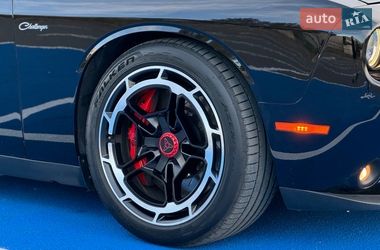 Купе Dodge Challenger 2018 в Киеве