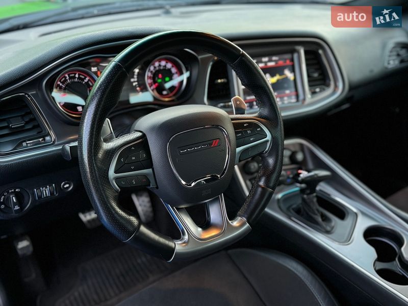Купе Dodge Challenger 2018 в Киеве