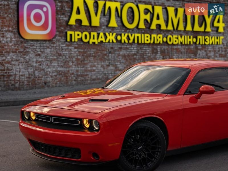 Купе Dodge Challenger 2017 в Дніпрі фото 13 Купе Dodge Challenger 2017 в Дніпрі