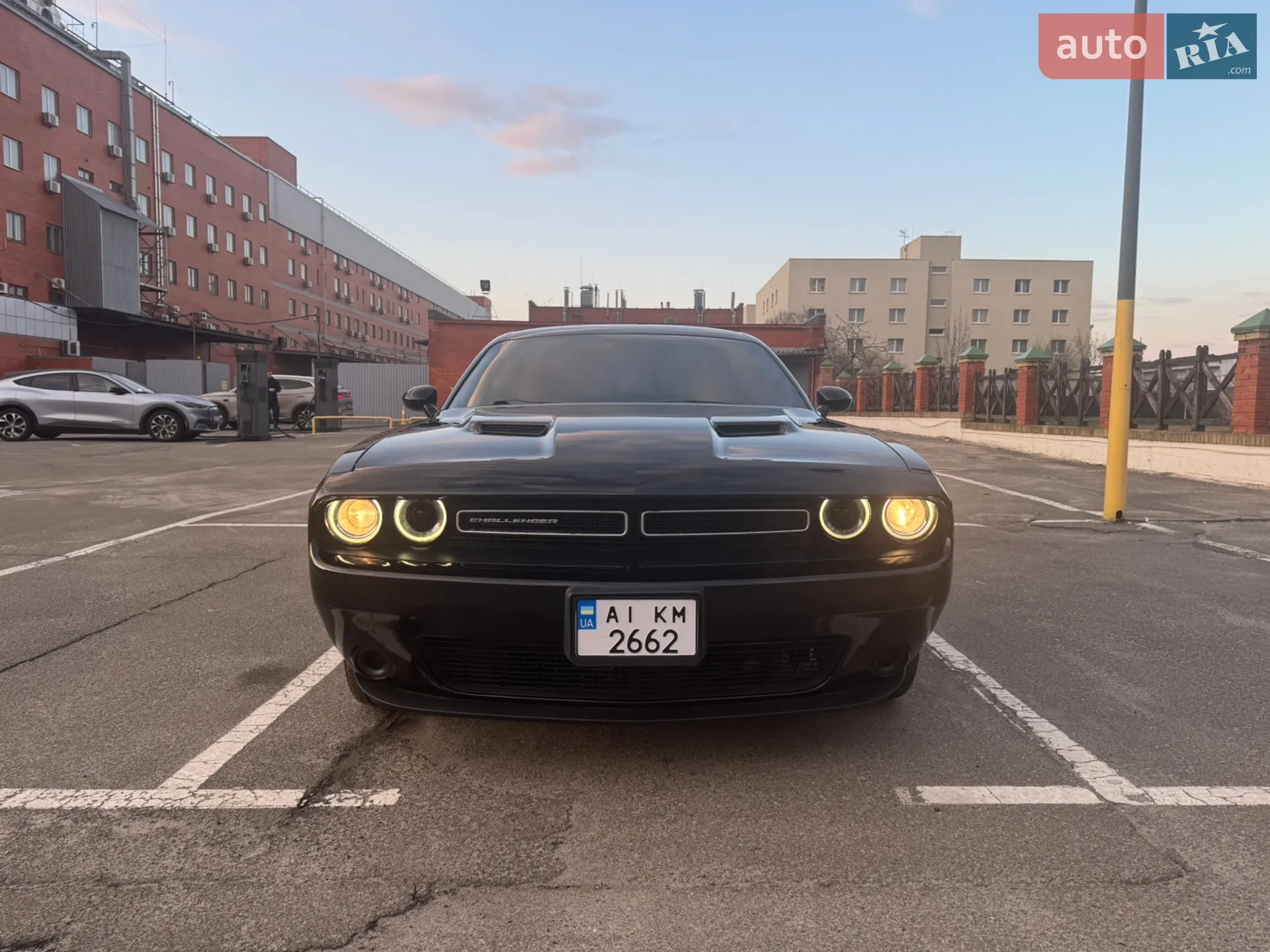 2019 Dodge Challenger - мініатюра 9