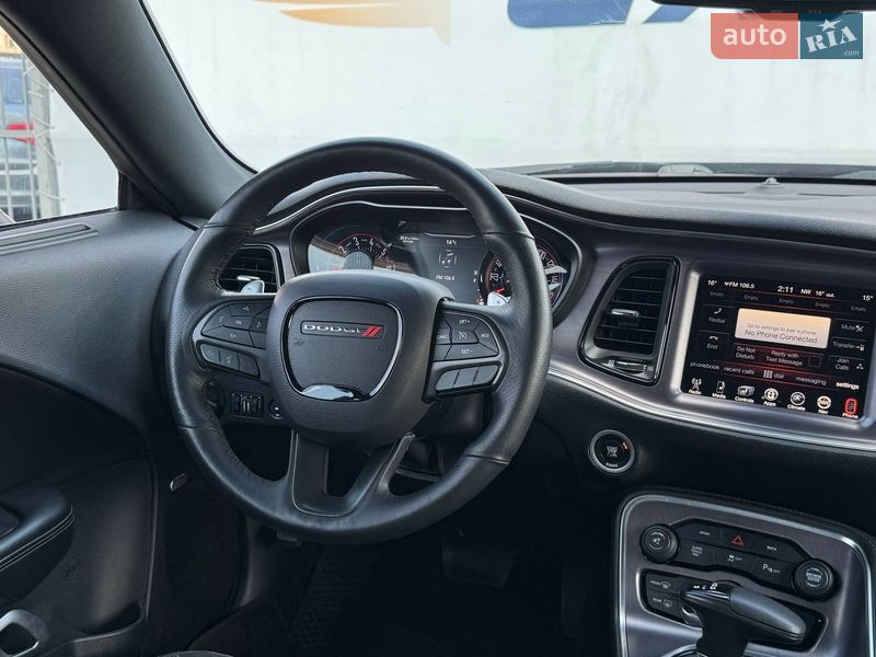 Купе Dodge Challenger 2016 в Киеве фото 27 Купе Dodge Challenger 2016 в Киеве