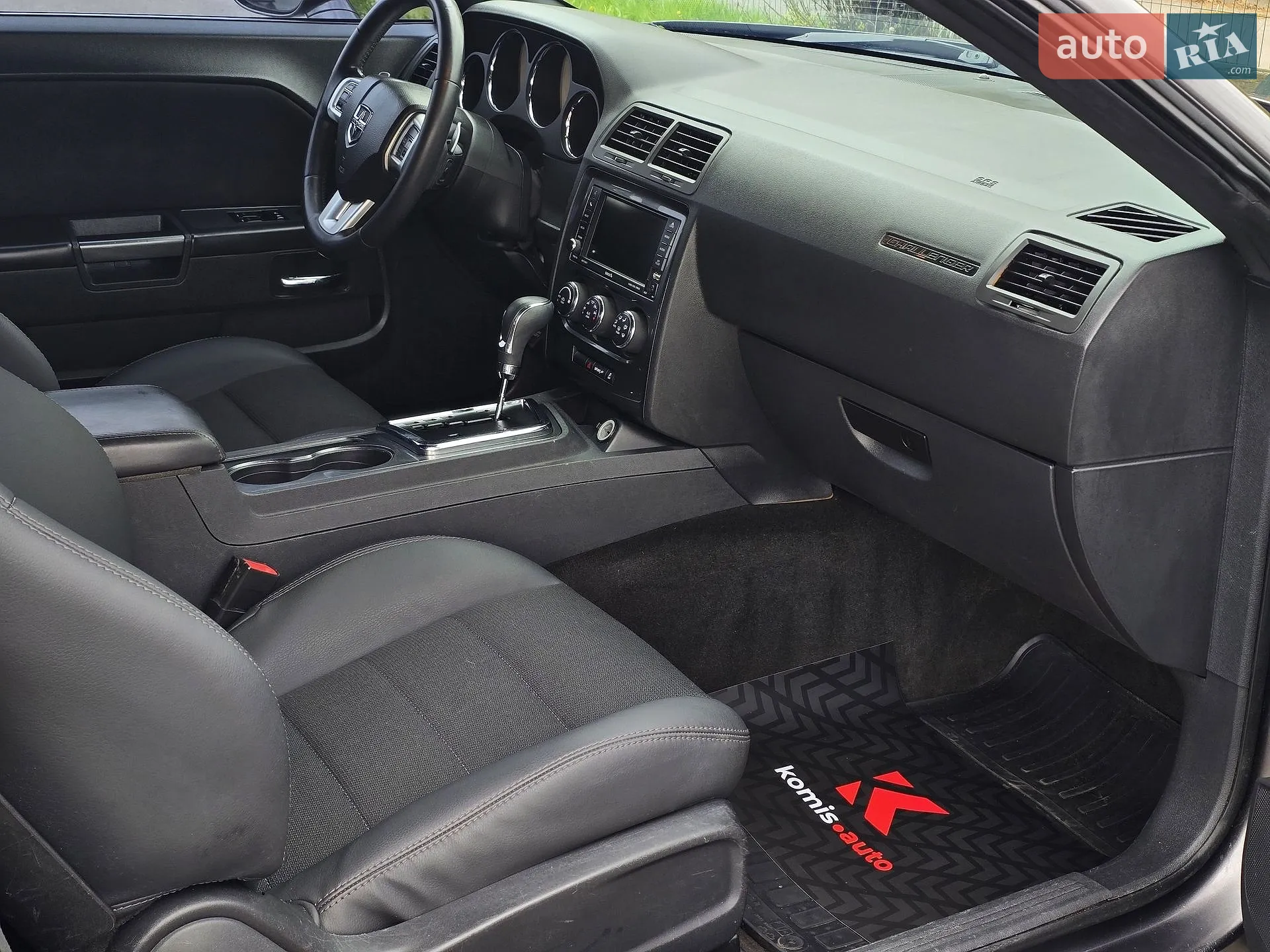 2014 Dodge Challenger - мініатюра 49