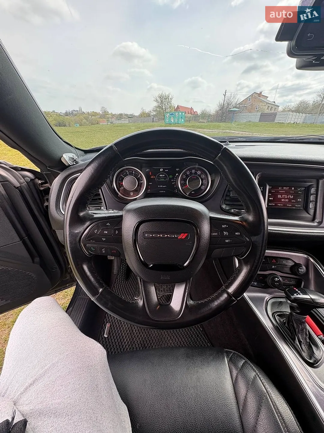 2015 Dodge Challenger - мініатюра 38