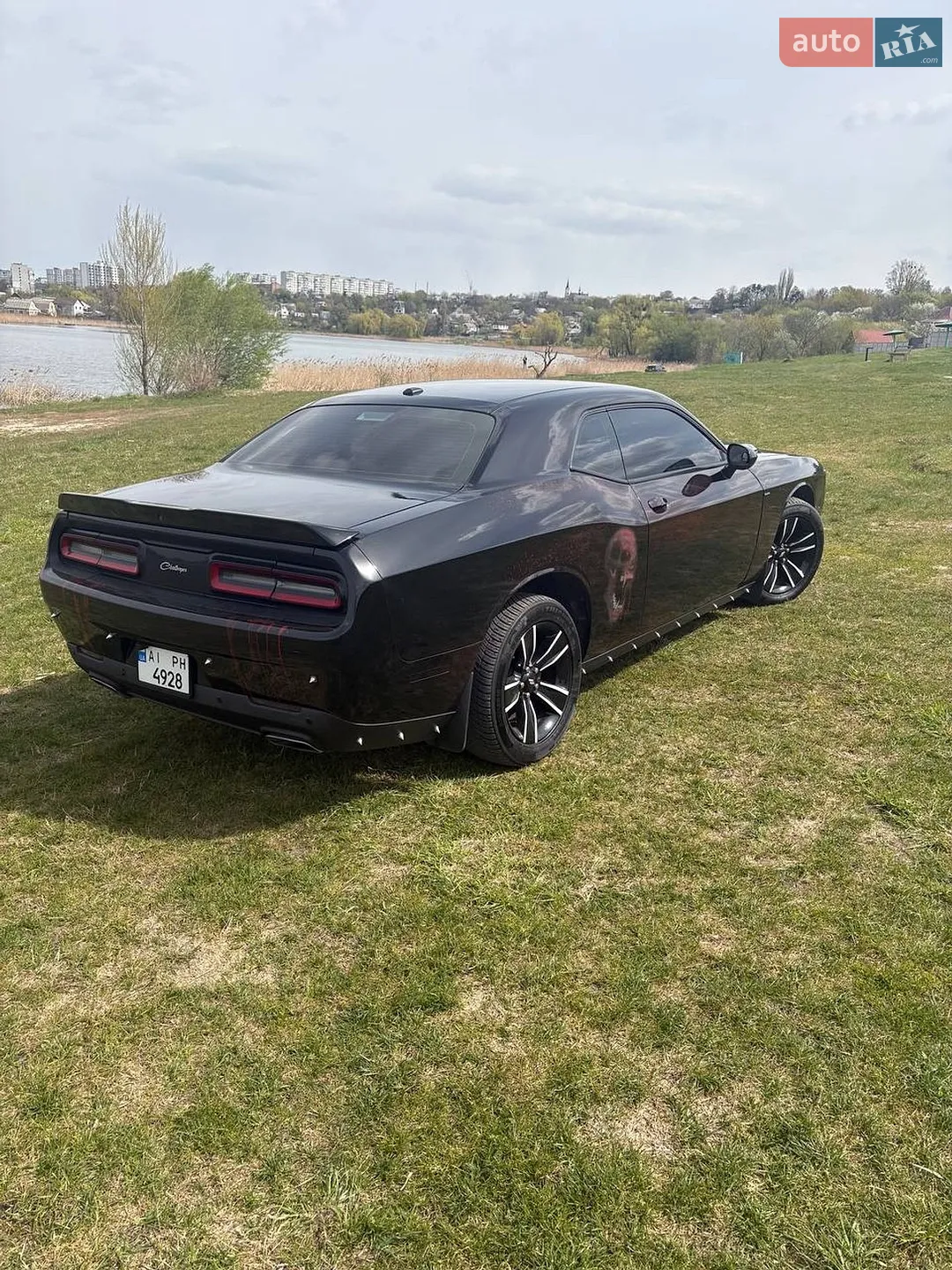 2015 Dodge Challenger - мініатюра 2