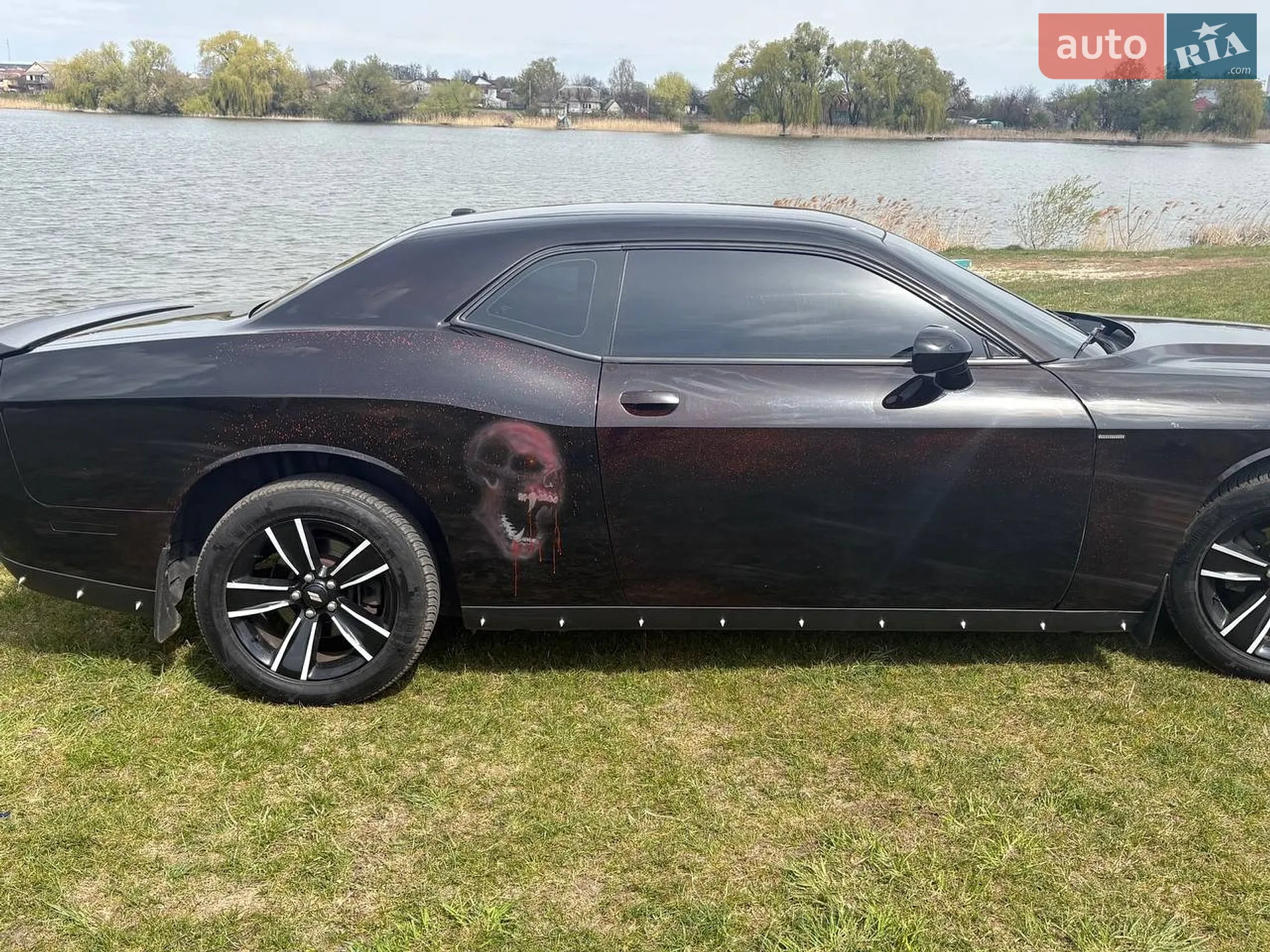 2015 Dodge Challenger - мініатюра 23