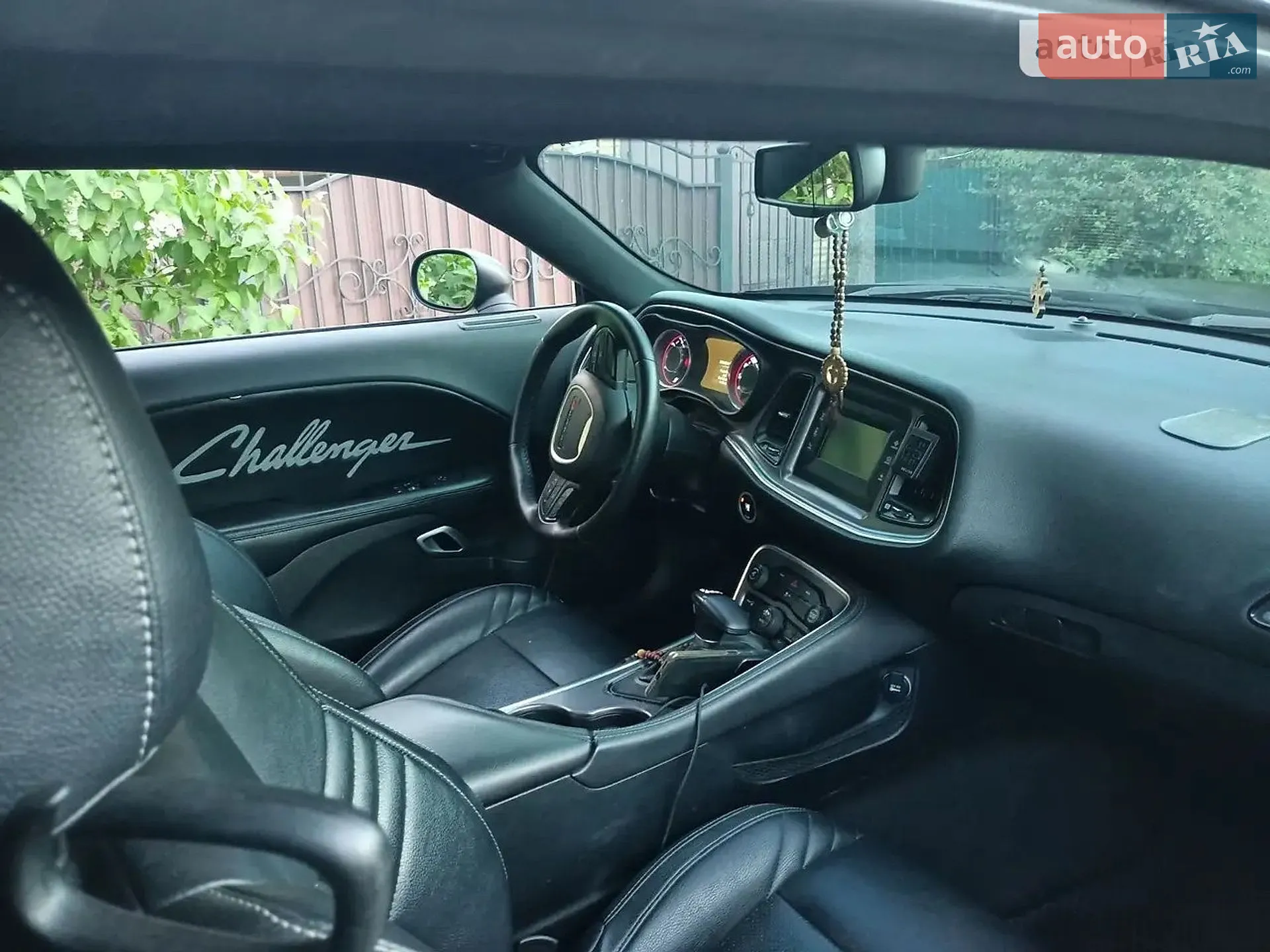 2015 Dodge Challenger - мініатюра 41