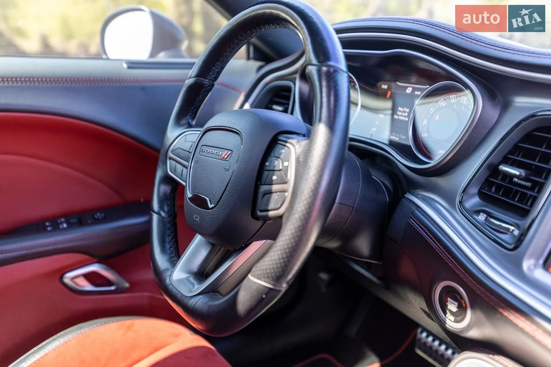 2019 Dodge Challenger - мініатюра 31