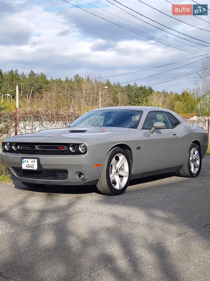 2017 Dodge Challenger - мініатюра 21