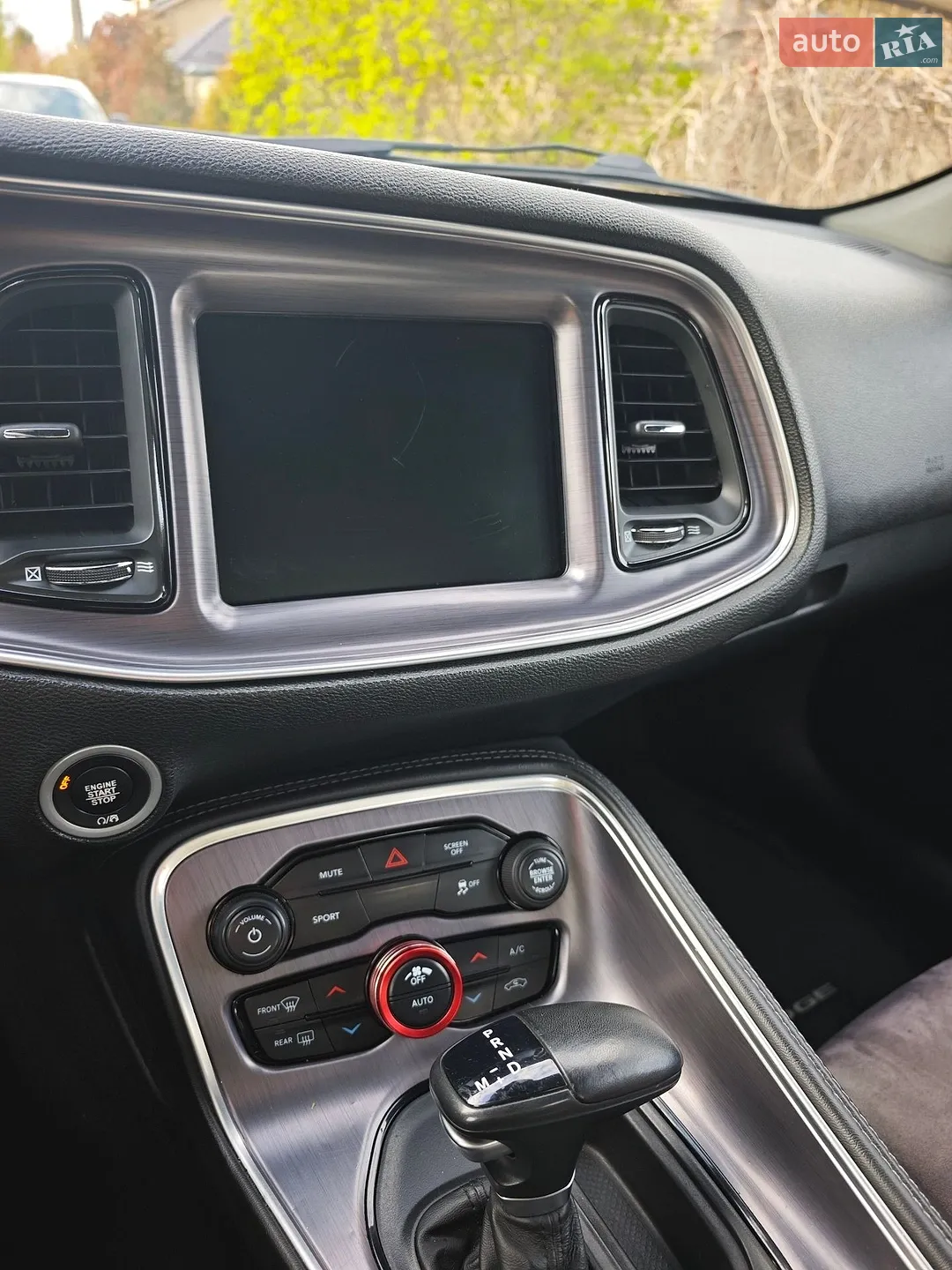 2017 Dodge Challenger - мініатюра 15