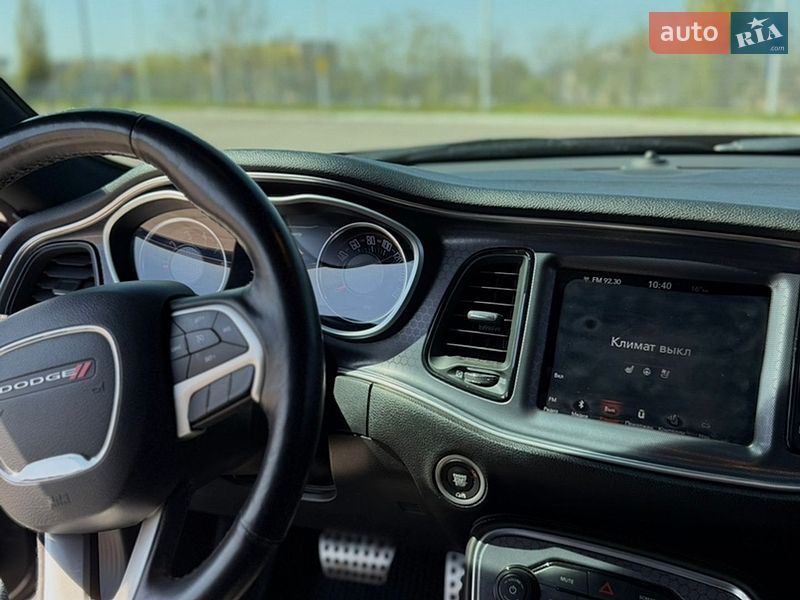 Купе Dodge Challenger 2018 в Харкові