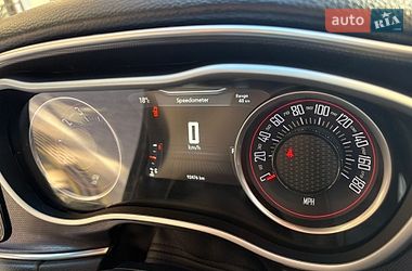 Купе Dodge Challenger 2016 в Києві