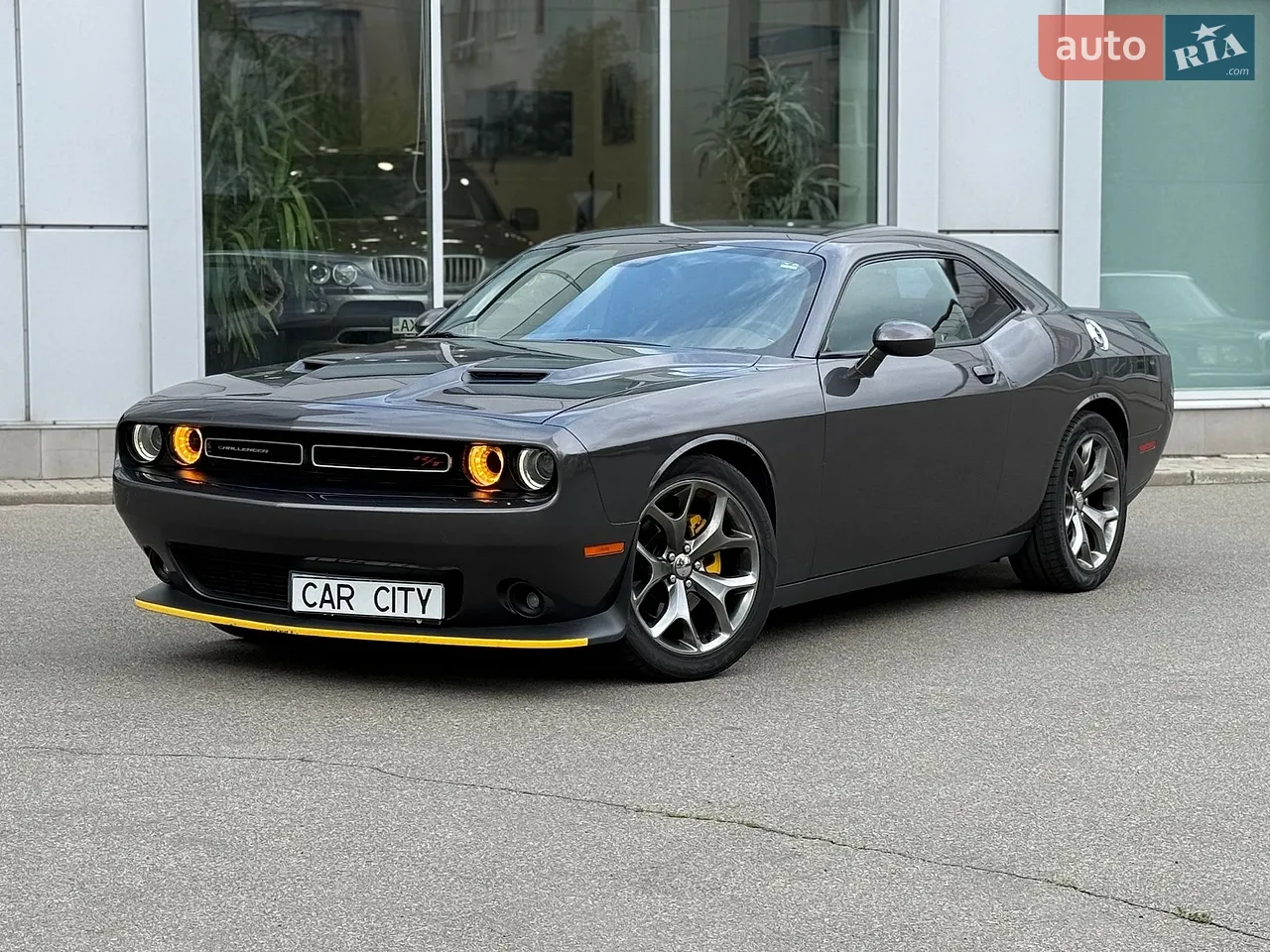 2017 Dodge Challenger - мініатюра 25