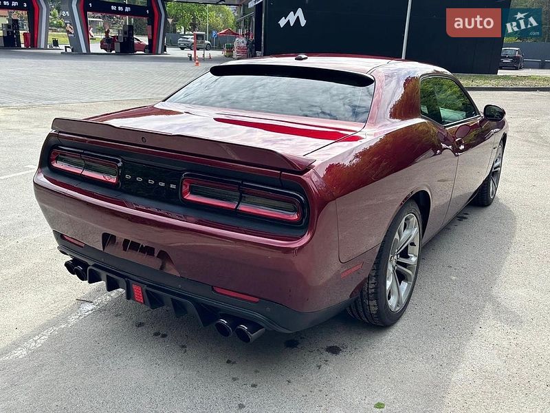Купе Dodge Challenger 2021 в Львові