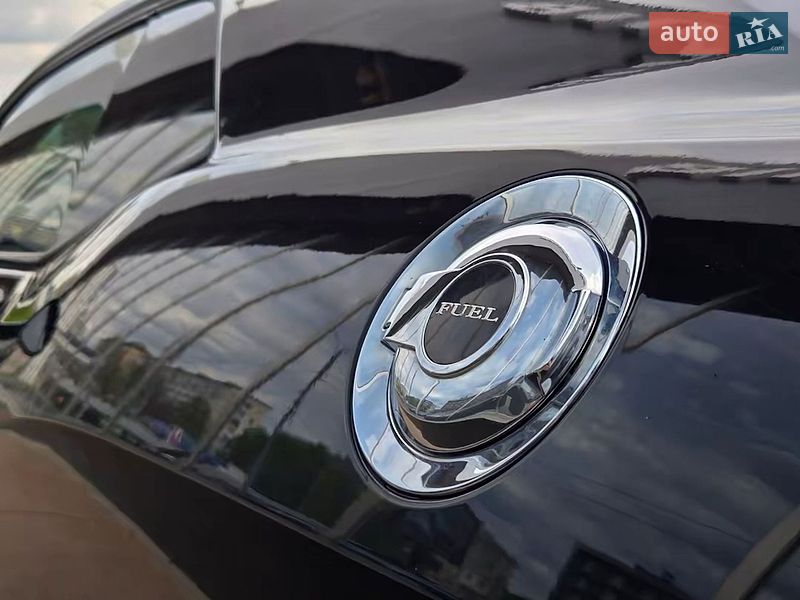 Купе Dodge Challenger 2017 в Києві
