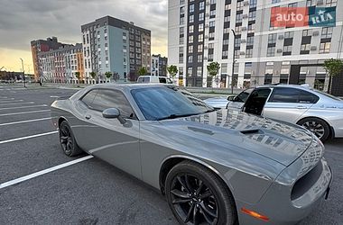 Купе Dodge Challenger 2018 в Рівному