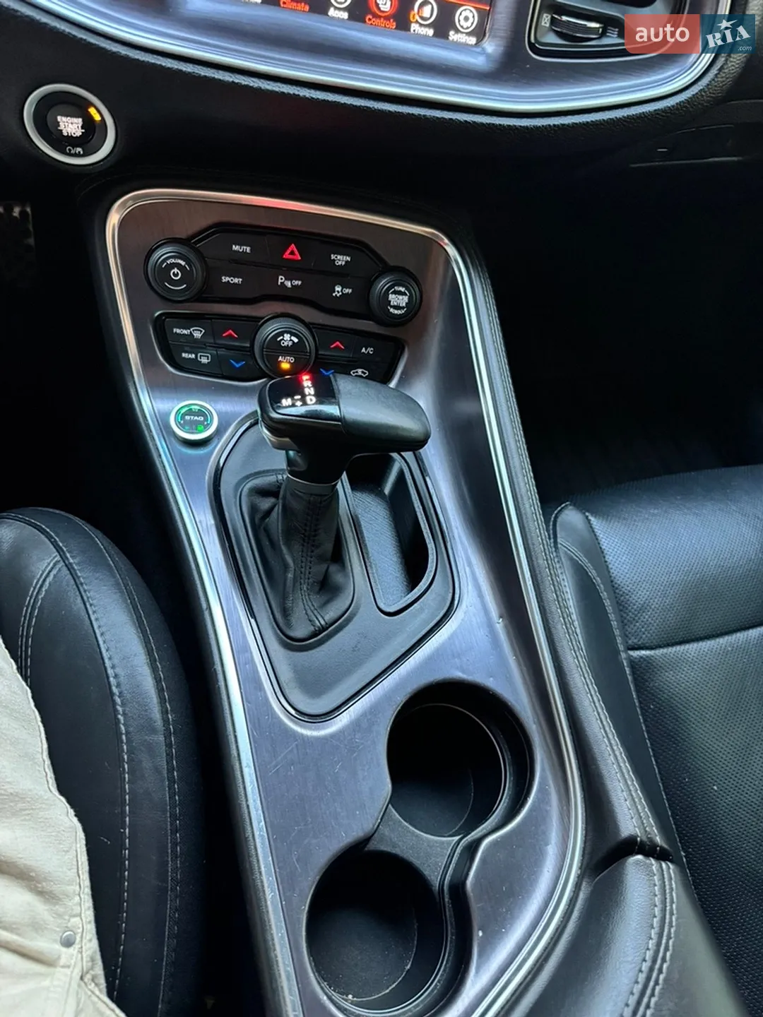 2018 Dodge Challenger - мініатюра 24