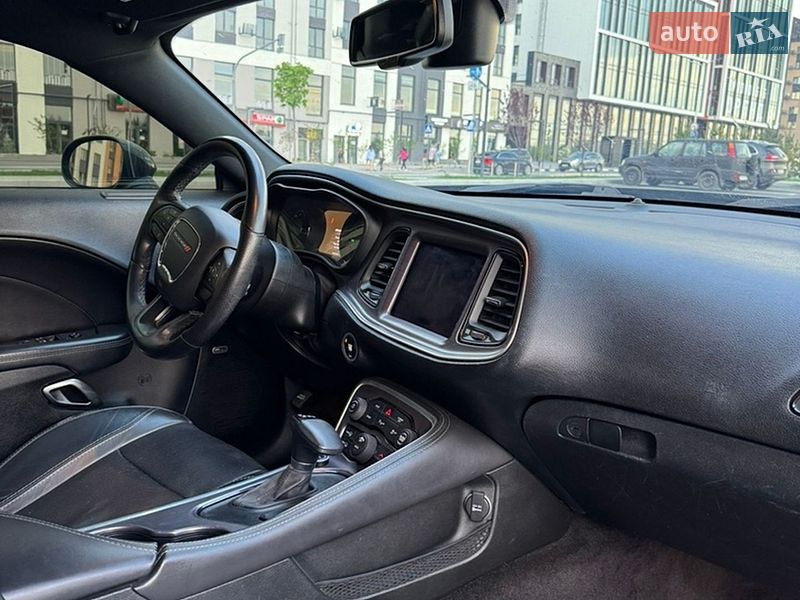 Купе Dodge Challenger 2018 в Рівному фото 29 Купе Dodge Challenger 2018 в Рівному