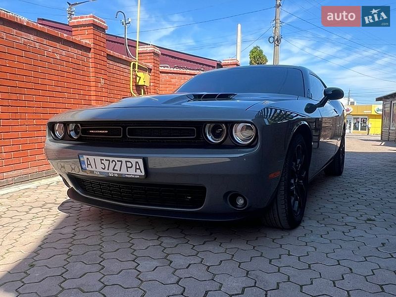 Купе Dodge Challenger 2017 в Переяславе фото Купе Dodge Challenger 2017 в Переяславе