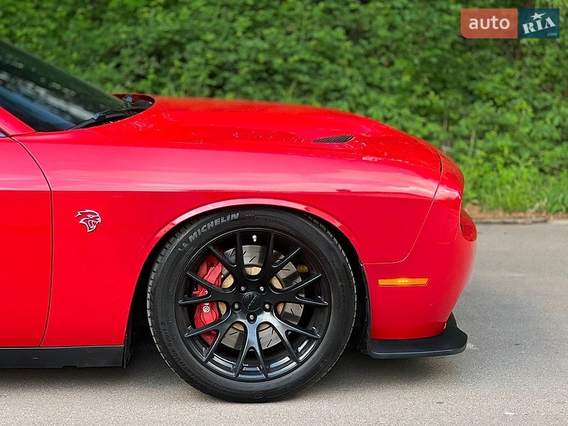 Купе Dodge Challenger 2016 в Ужгороде