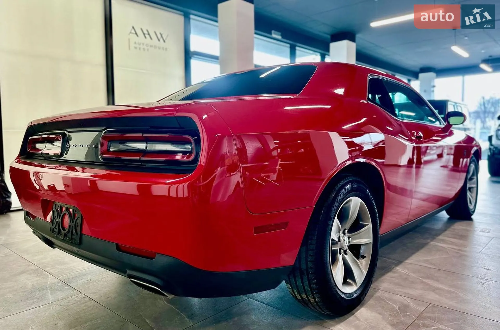 2016 Dodge Challenger - мініатюра 28
