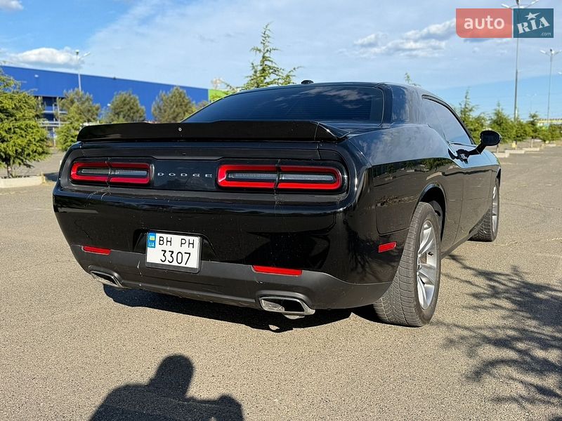 Купе Dodge Challenger 2017 в Одесі