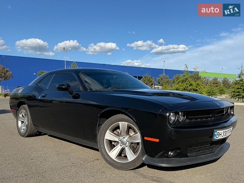 Купе Dodge Challenger 2017 в Одесі