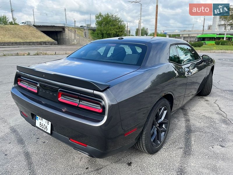 Купе Dodge Challenger 2023 в Житомире