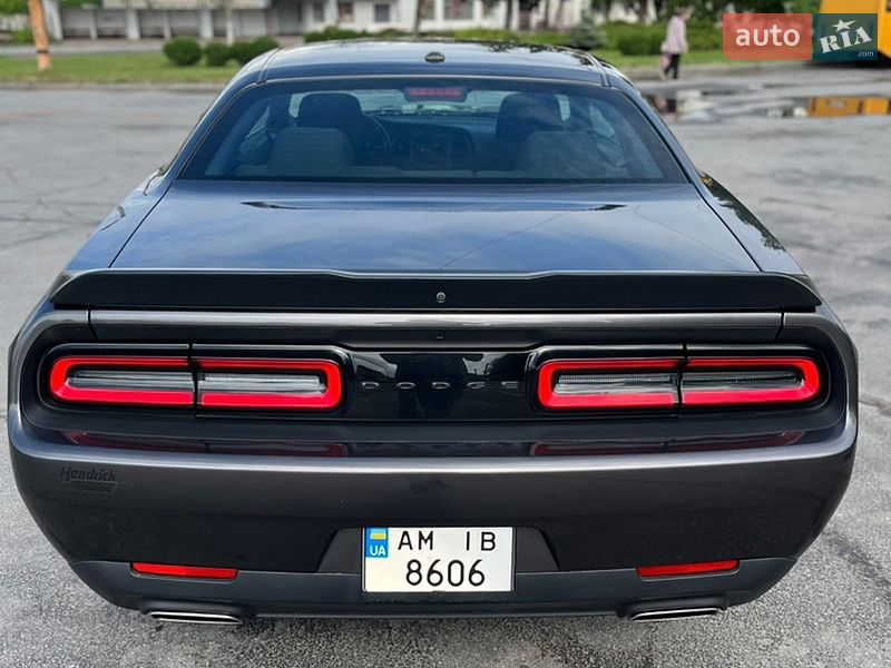 Купе Dodge Challenger 2023 в Житомире