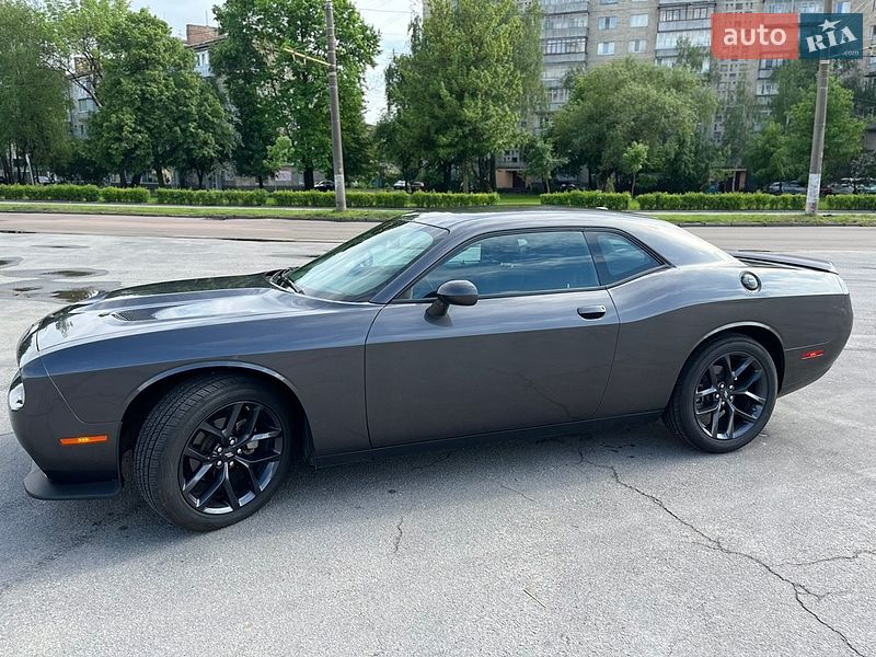Купе Dodge Challenger 2023 в Житомире